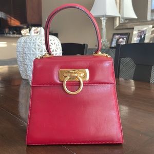 VINTAGE FERRAGAMO ICONIC TOP HANDLE BAG